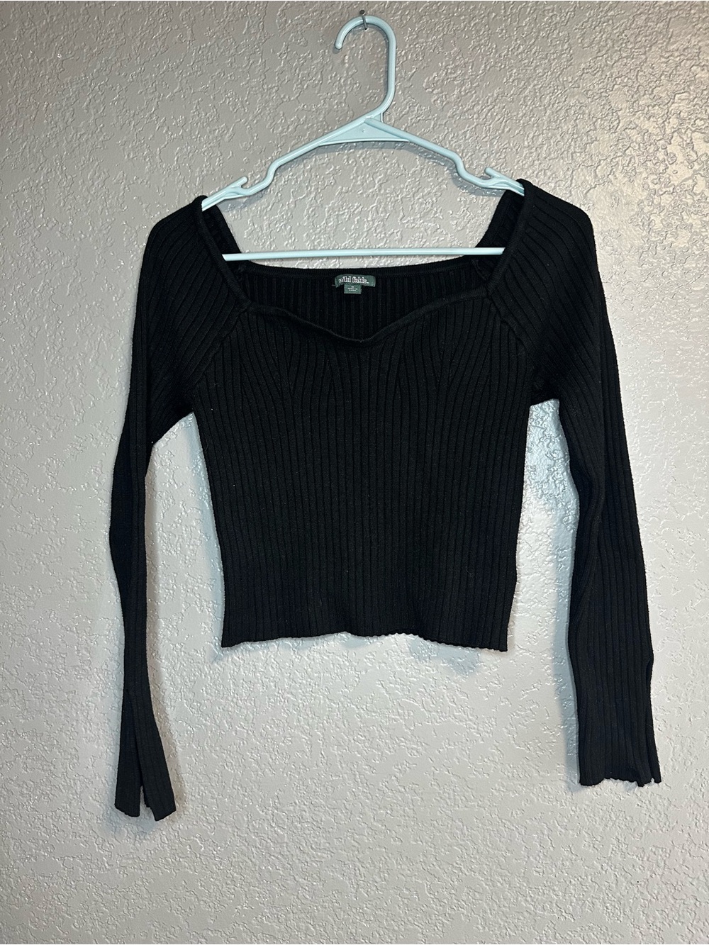 Wild Fable Ribbed Sweetheart Cropped Sweater in Black Size M